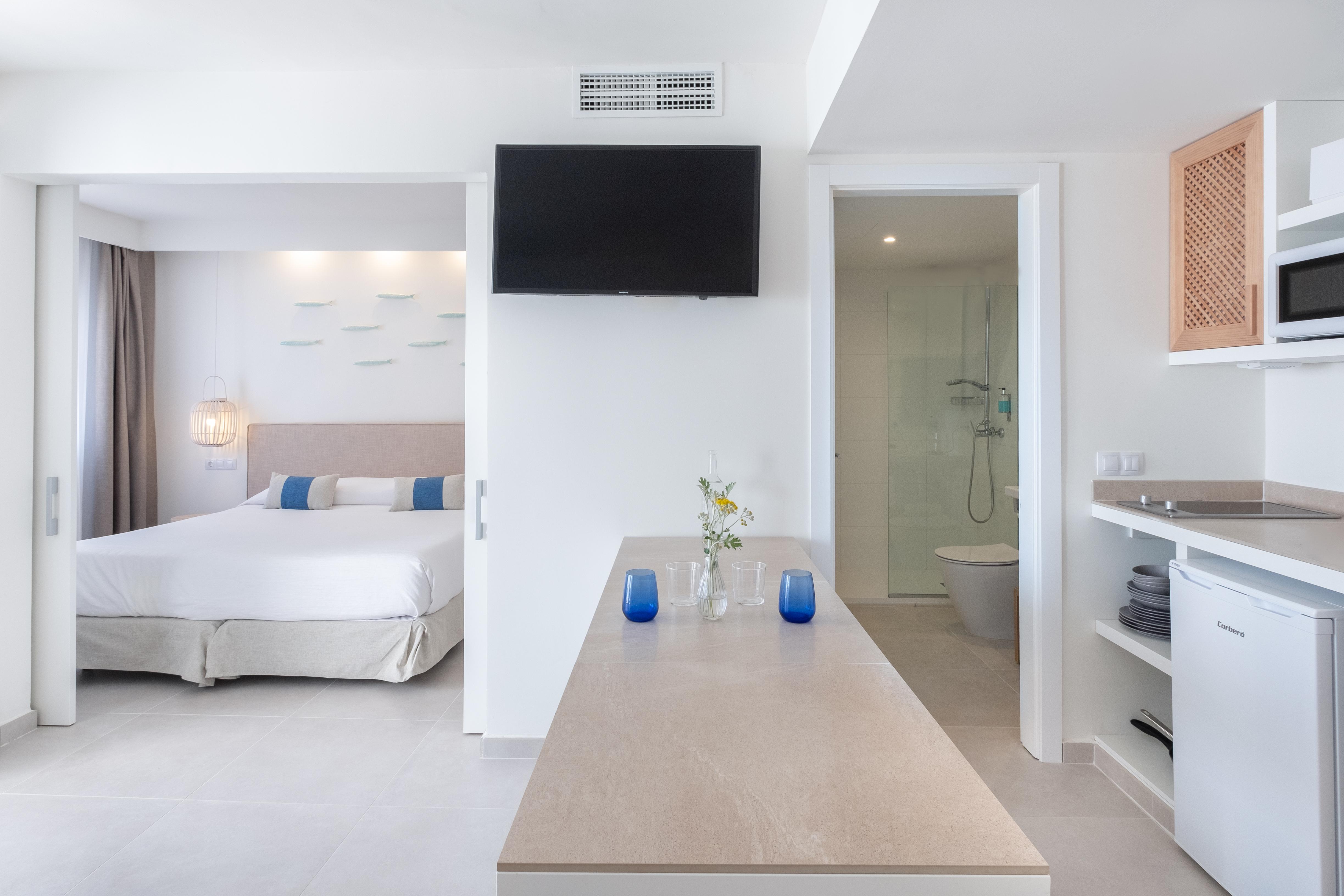 Fergus Style Carema Beach Cala en Bosch Εξωτερικό φωτογραφία