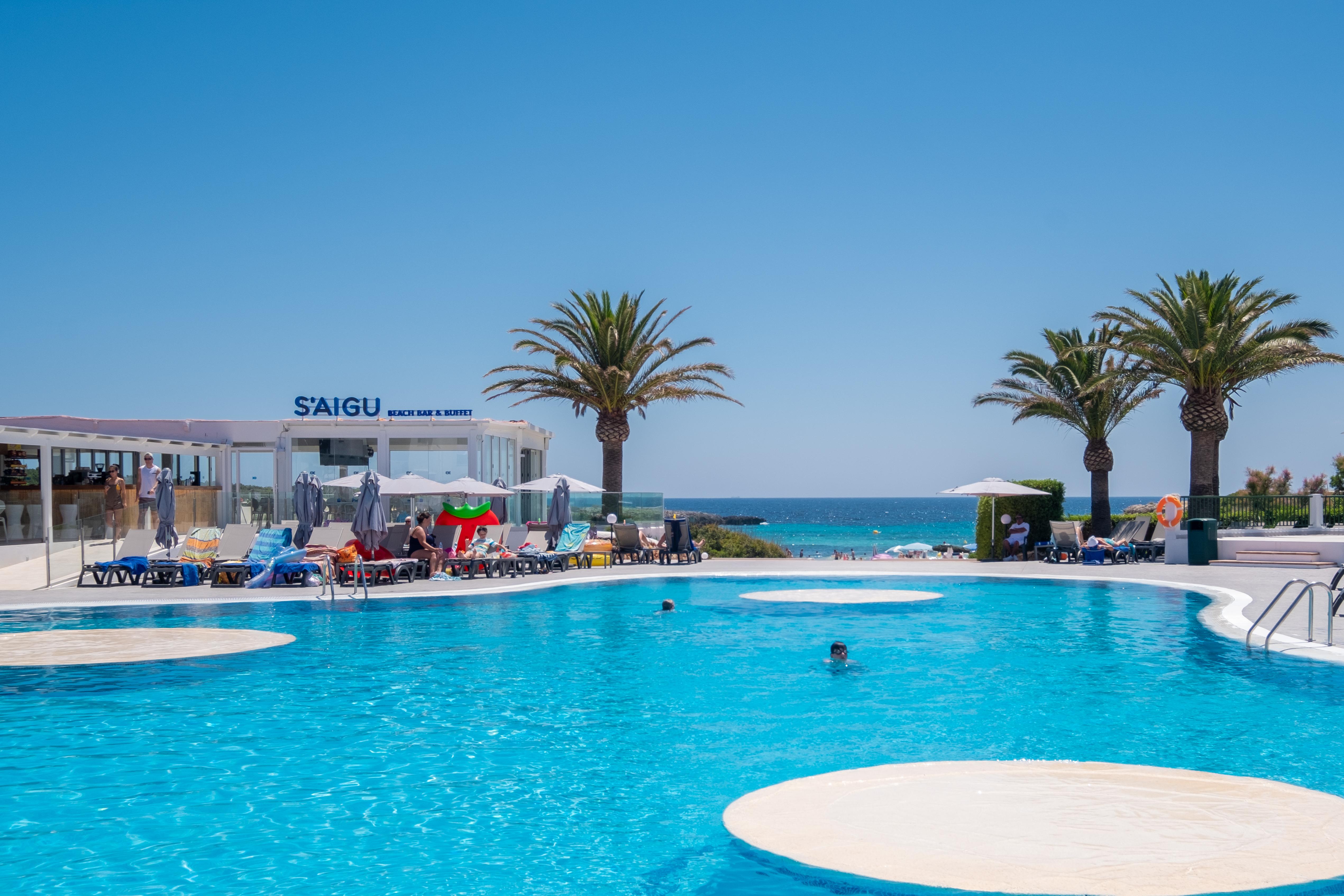 Fergus Style Carema Beach Cala en Bosch Εξωτερικό φωτογραφία