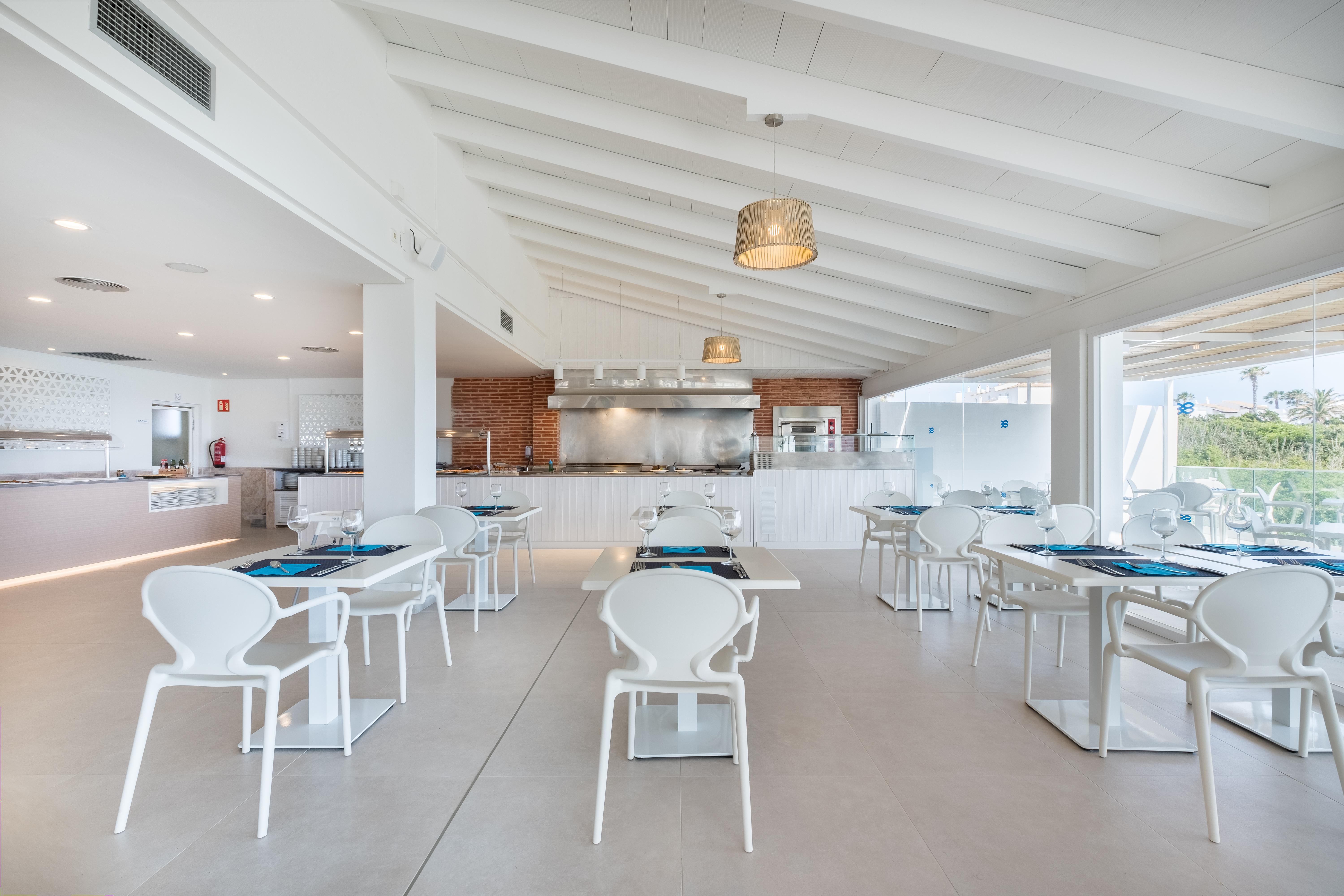 Fergus Style Carema Beach Cala en Bosch Εξωτερικό φωτογραφία